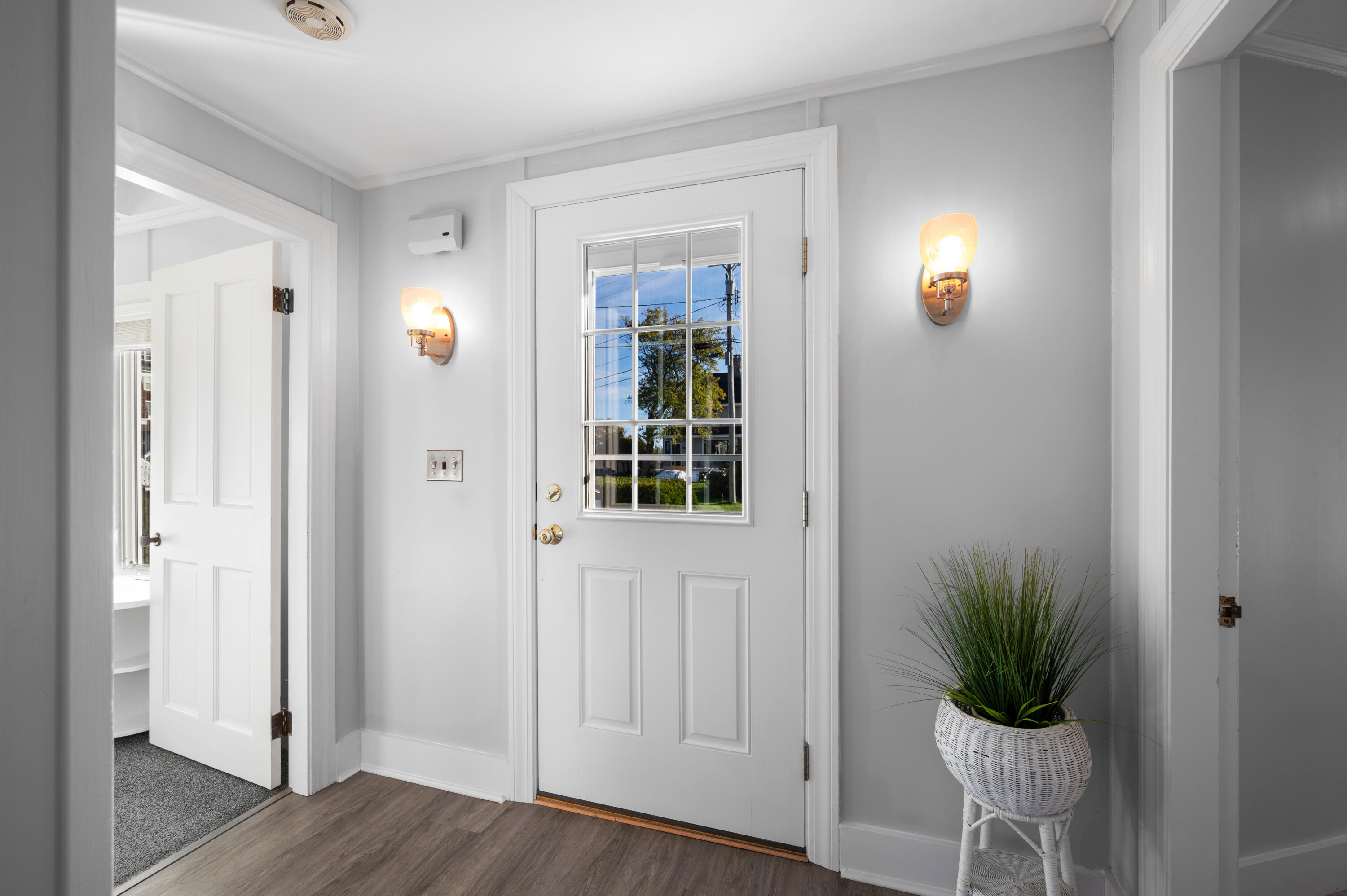 147 Beach Avenue, Unit 42 Kennebunk, ME 04043 - Photo 8 of 42 interior5