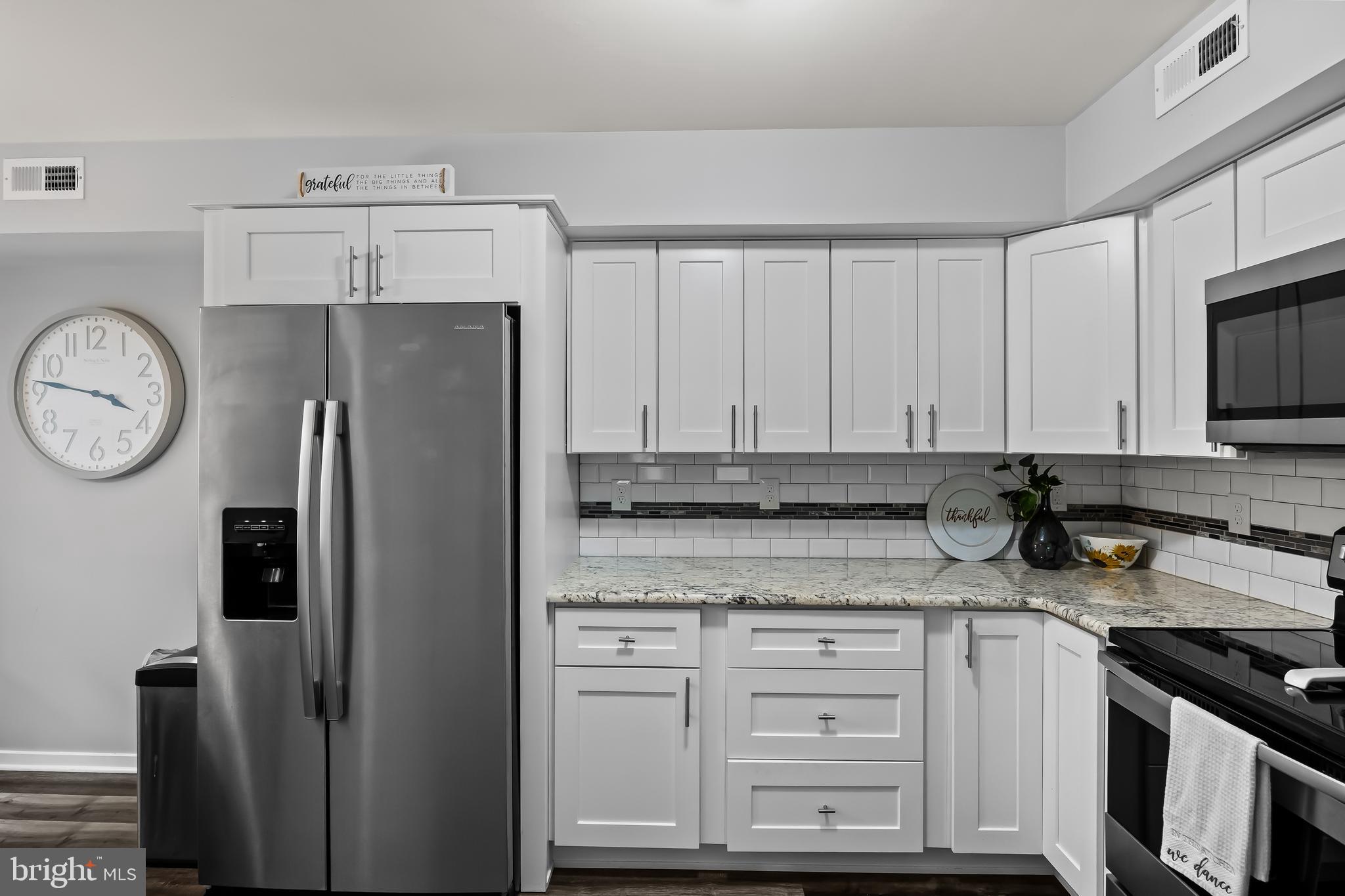 711 Gregorys Way Voorhees, NJ 08043 - Photo 11 of 29