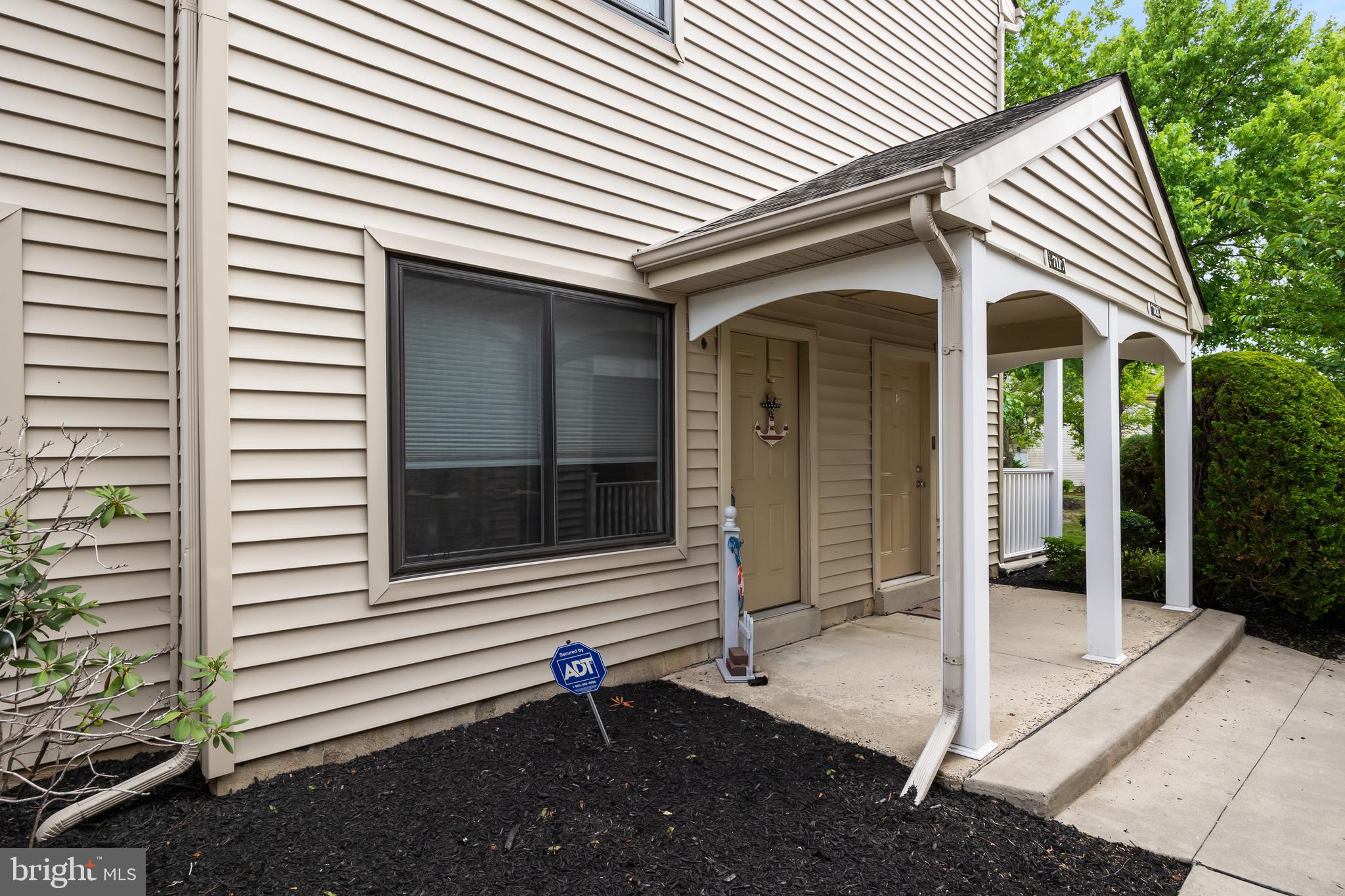 711 Gregorys Way Voorhees, NJ 08043 - Photo 4 of 29