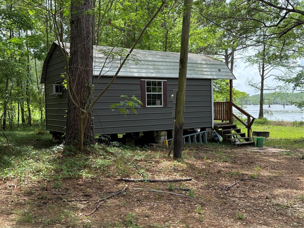 11756 Catfish Road Vivian, LA 71082 - Photo 4 of 17 Camp site