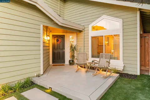 $1,948,000 | 415 Skycrest Drive, Danville, CA 94506