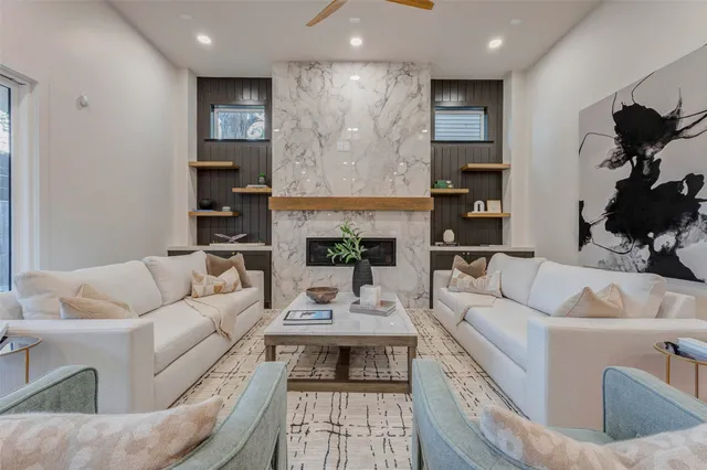 $1,650,000 | 608 East 26th Street, Houston, TX 77008