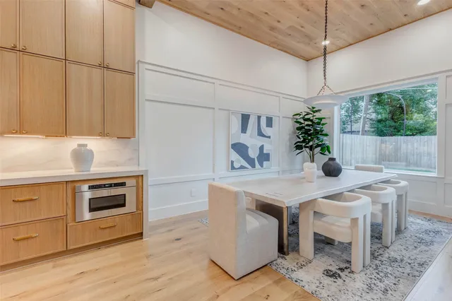 $1,650,000 | 608 East 26th Street, Houston, TX 77008