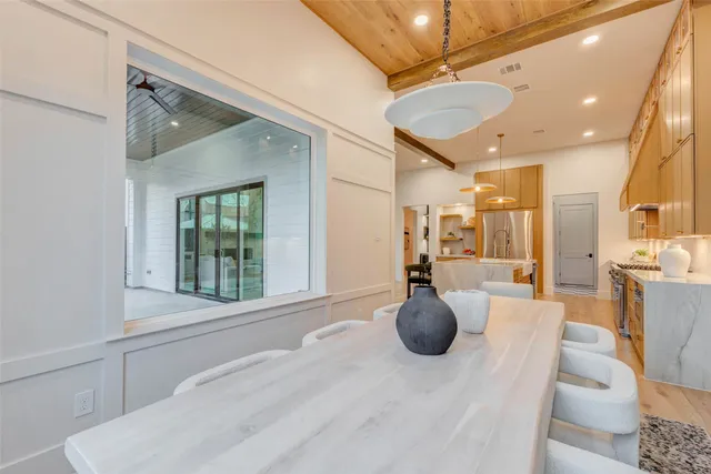 $1,650,000 | 608 East 26th Street, Houston, TX 77008