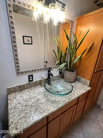 $1,950 | 2232 East Fairview Avenue, Mesa, AZ 85204