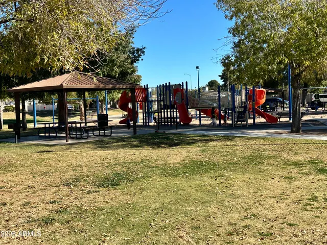 $1,950 | 2232 East Fairview Avenue, Mesa, AZ 85204