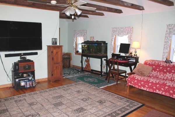 137 Shawsheen Road Bedford, MA 01730 - Photo 8 of 17 Gallery Image 8