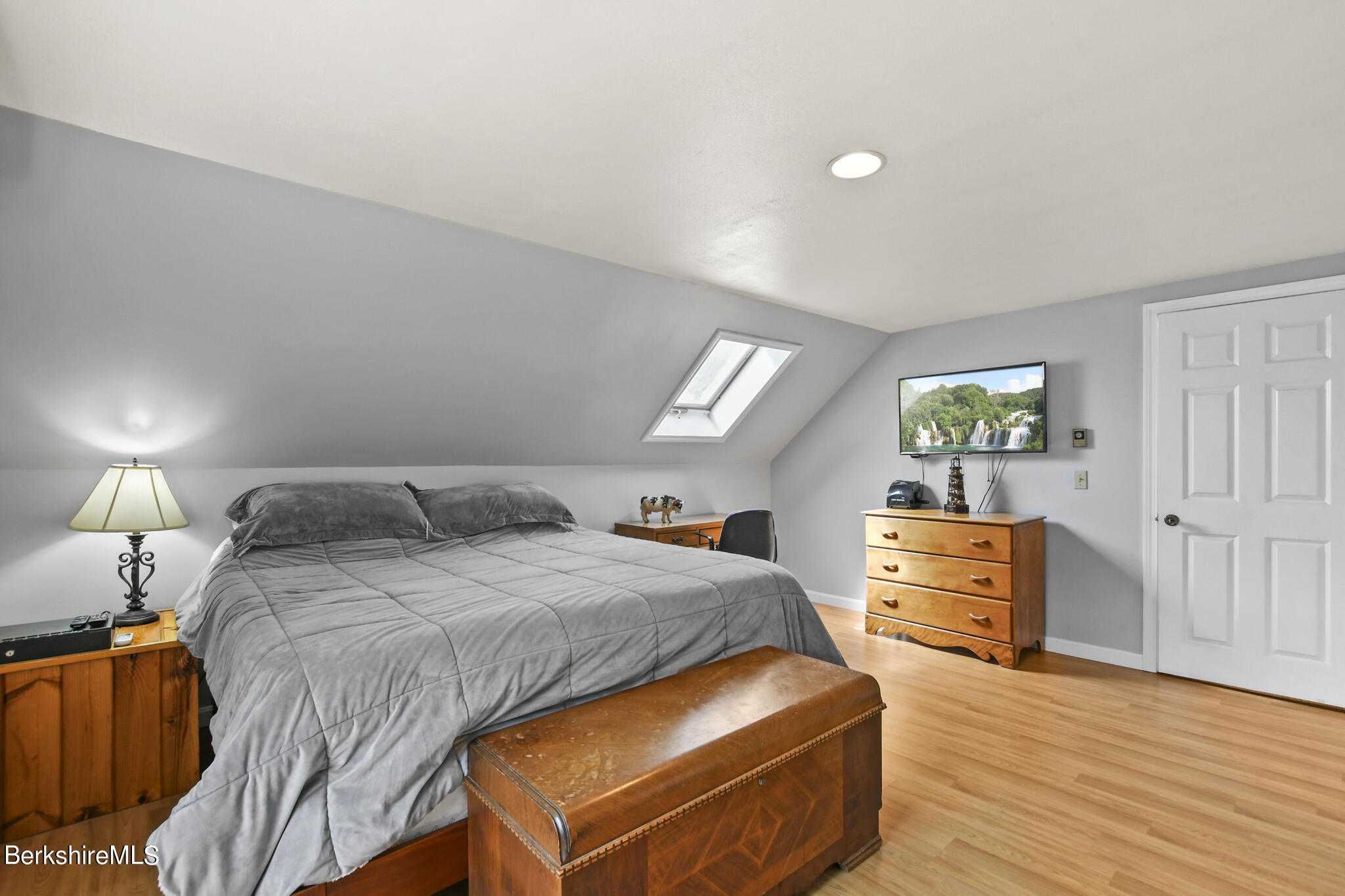 2774 Hancock Road Hancock, MA 01267 - Photo 22 of 43 Bedroom 1