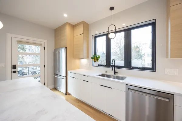 $1,295,000 | 25 Tolman Street, Unit 2, Waltham, MA 02453