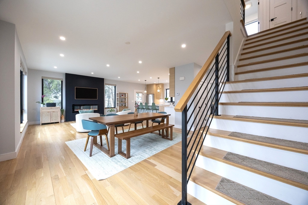 25 Tolman Street, Unit 2 Waltham, MA 02453 - Photo 18 of 42