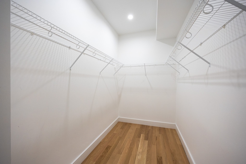 25 Tolman Street, Unit 2 Waltham, MA 02453 - Photo 35 of 42
