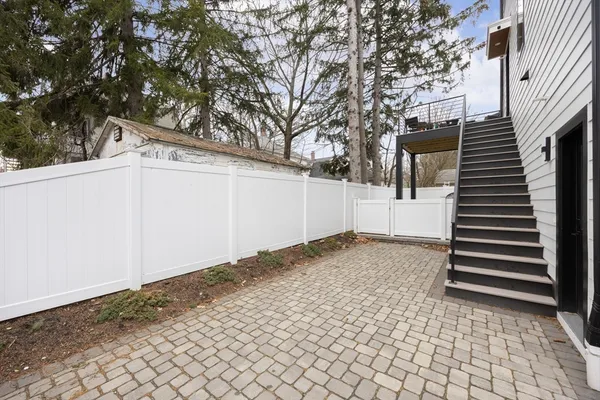 $1,295,000 | 25 Tolman Street, Unit 2, Waltham, MA 02453