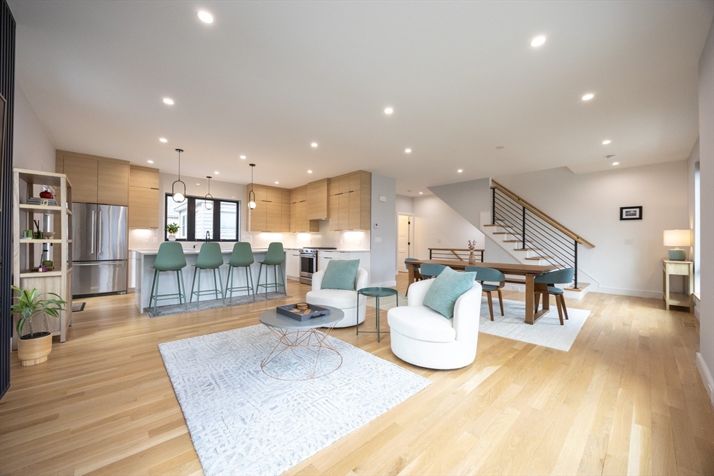 25 Tolman Street, Unit 2 Waltham, MA 02453 - Photo 7 of 42