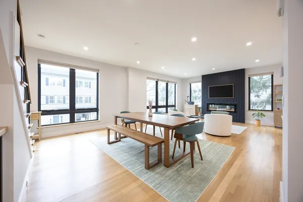 $1,295,000 | 25 Tolman Street, Unit 2, Waltham, MA 02453