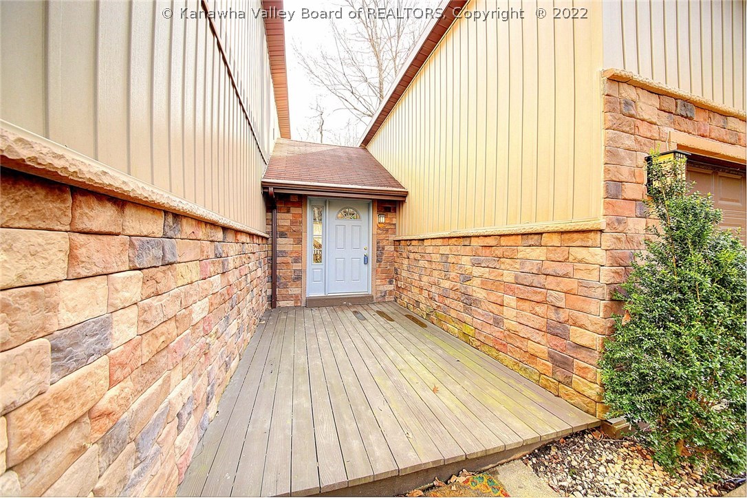 1820 Shadybrook Road Charleston, WV 25314 - Photo 3 of 30 Gallery Image 3