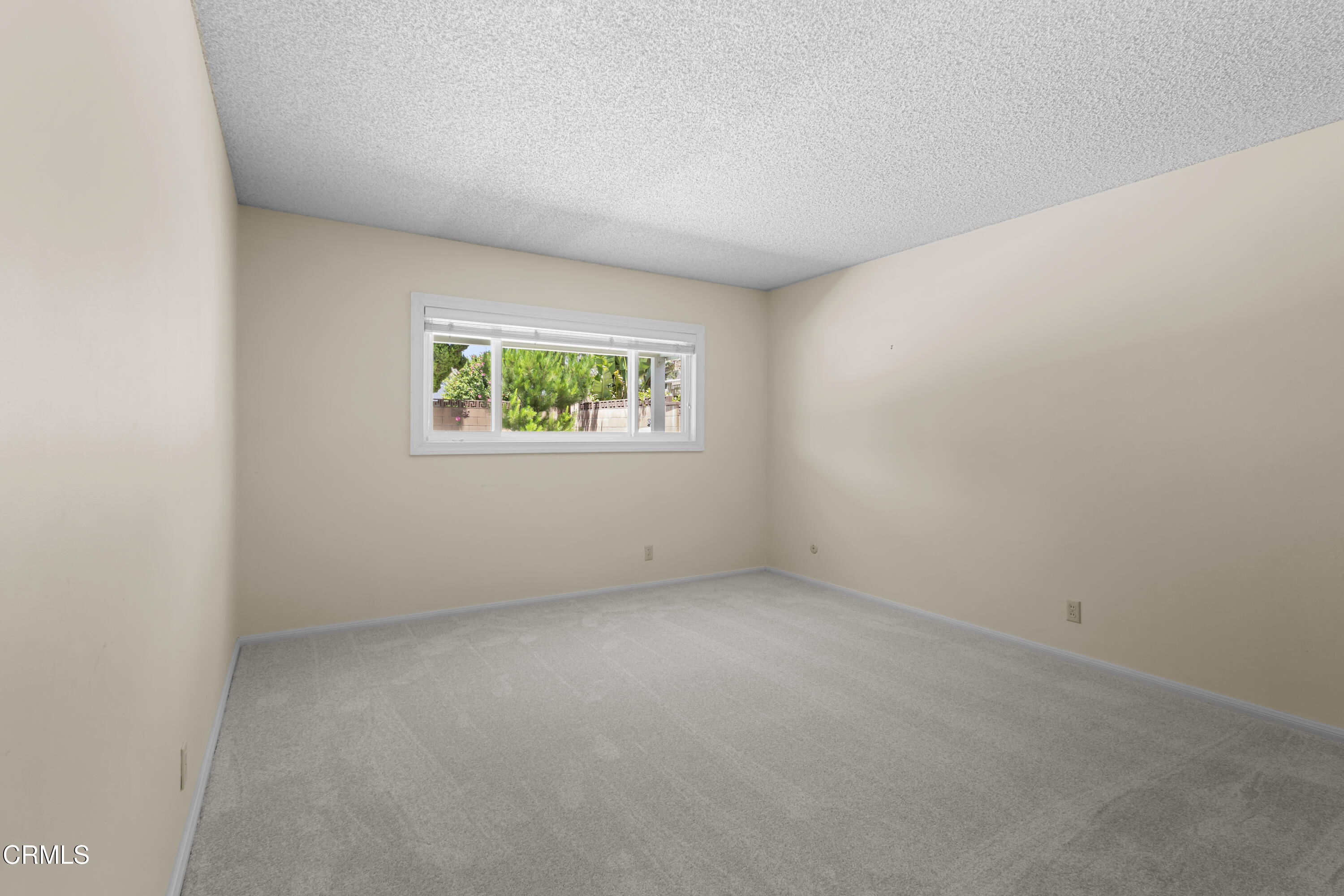 6421 Almar Street Simi Valley, CA 93063 - Photo 21 of 43 IMG_1745