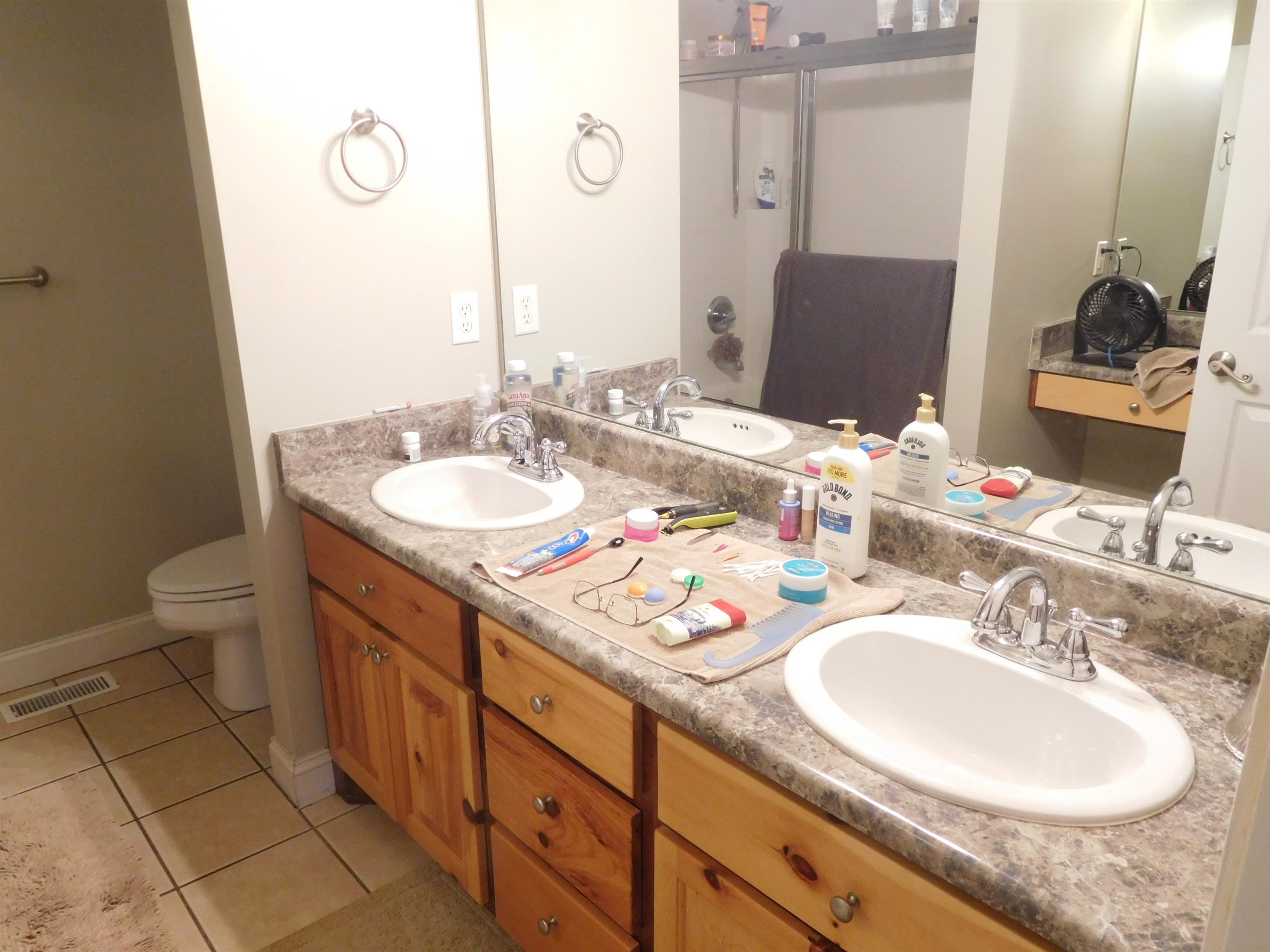 139 Lakewinds Drive Gaffney, SC 29341 - Photo 17 of 44