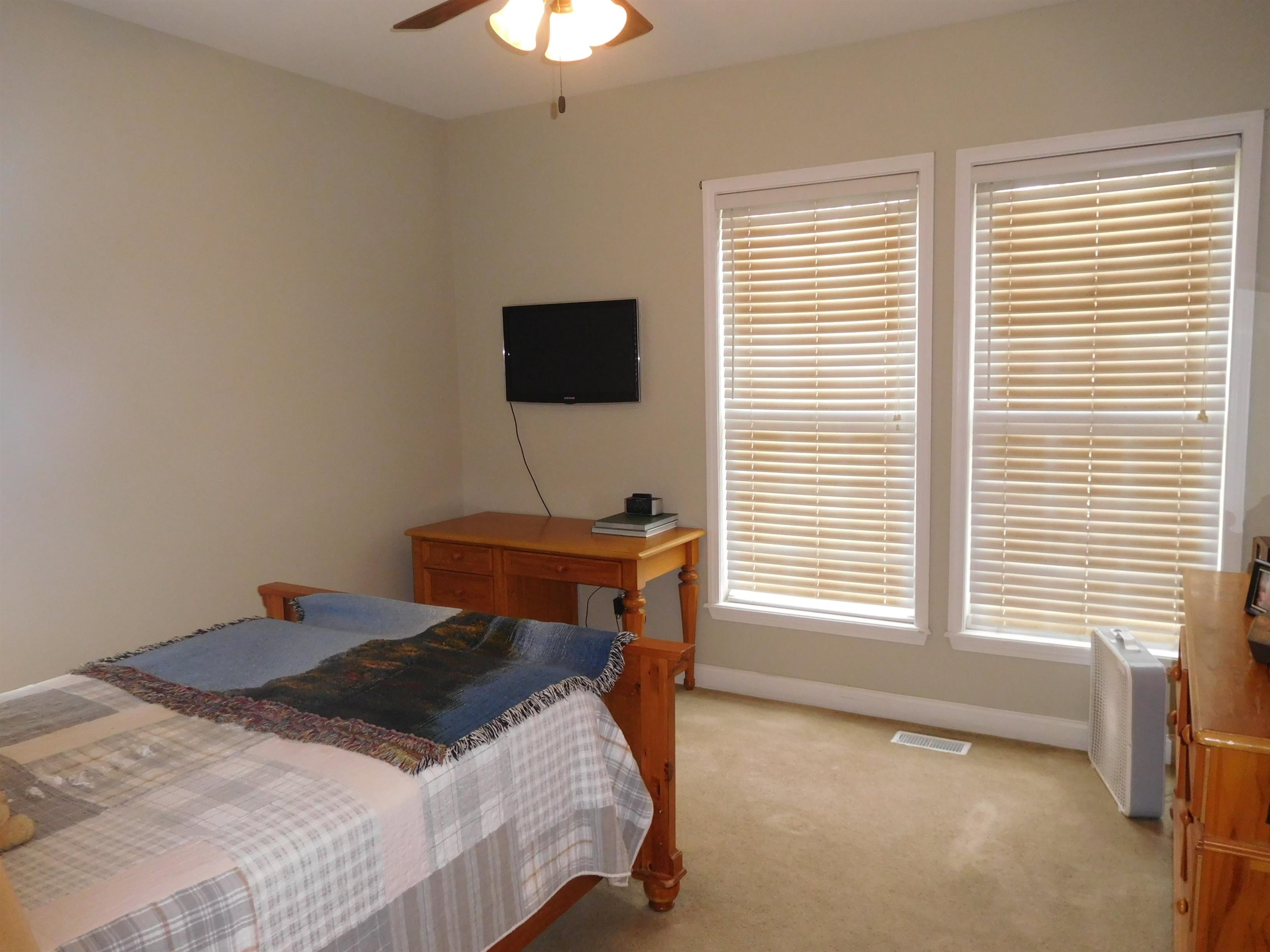 139 Lakewinds Drive Gaffney, SC 29341 - Photo 22 of 44