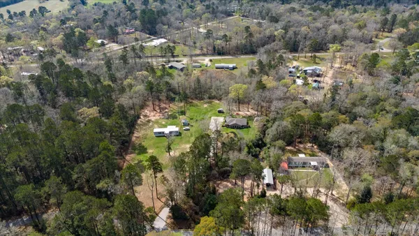 $299,900 | 1284 Beverly Drive, Shepherd, TX 77371