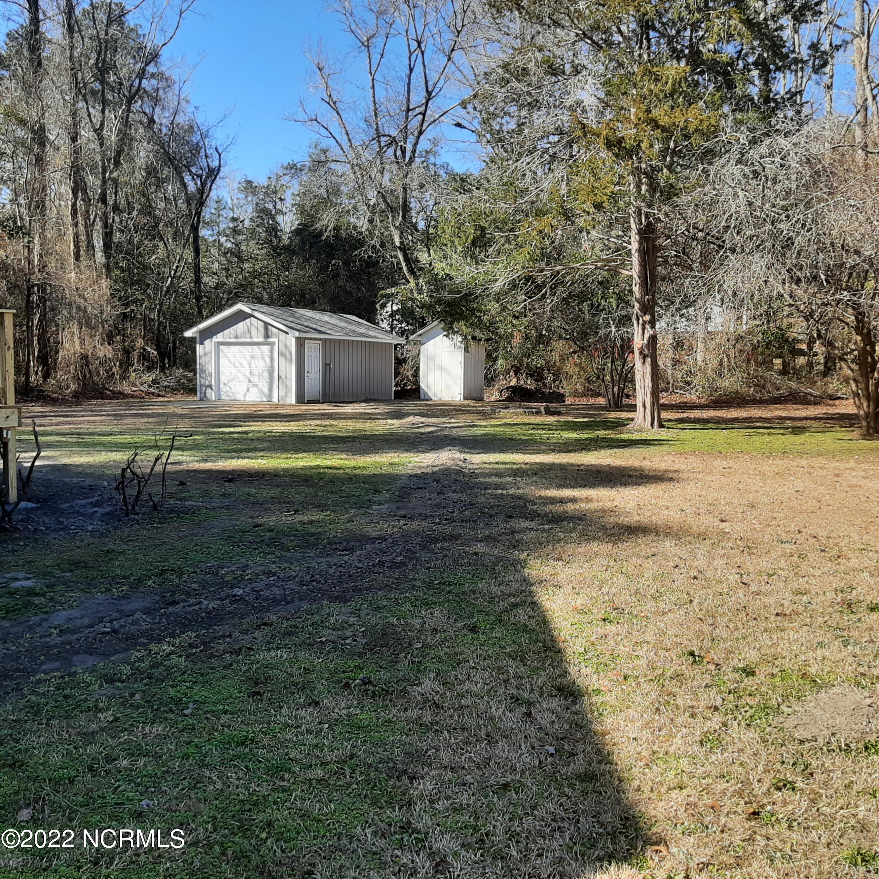 265 Horseshoe Loop Road Burgaw, NC 28425 - Photo 28 of 33 028