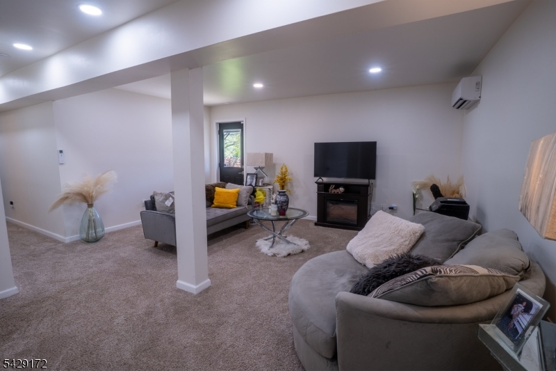315 Warren Street Phillipsburg, NJ 08865 - Photo 11 of 16