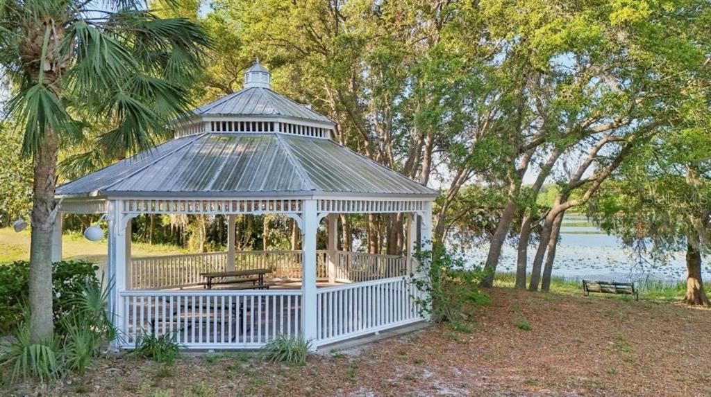 3446 Soho Street, Unit 108 Orlando, FL 32835 - Photo 30 of 39 a view of outdoor space and yard