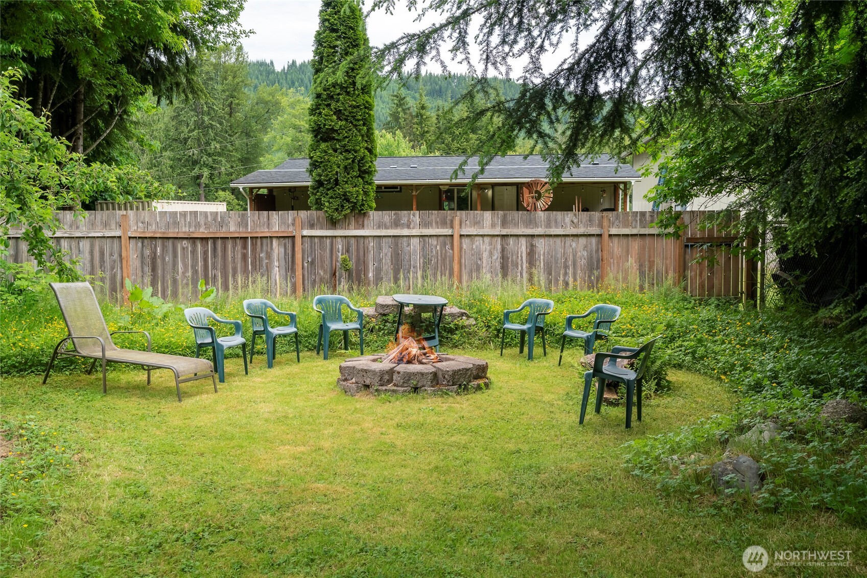 22221 South Forest Loop Road Granite Falls, WA 98252 - Photo 27 of 28