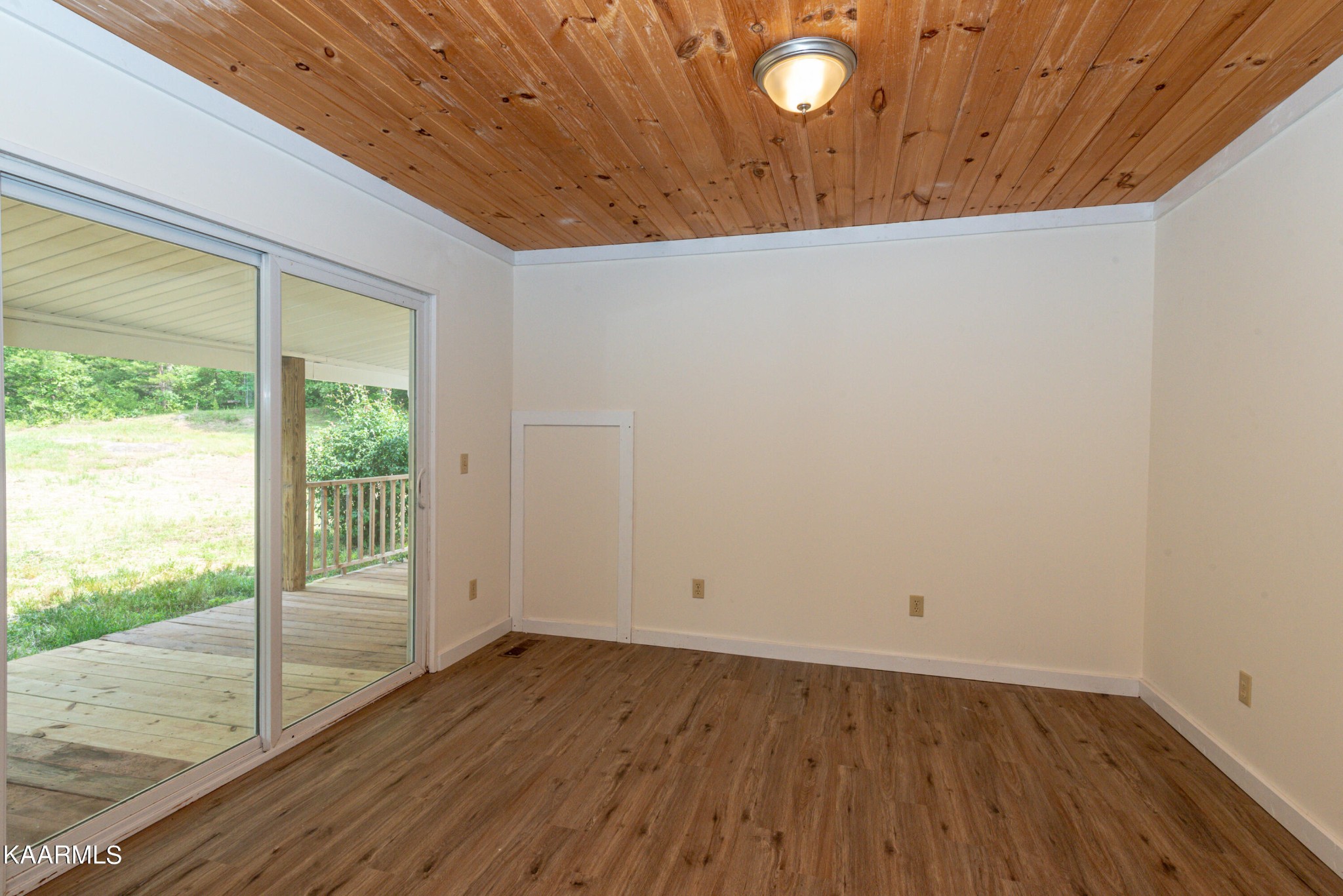 281 Boiling Springs Road Vonore, TN 37885 - Photo 13 of 36 Gallery Image 13