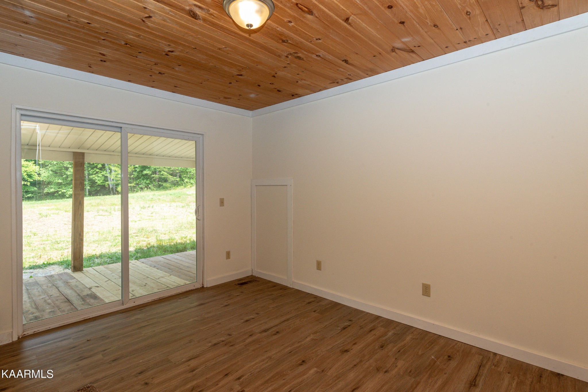 281 Boiling Springs Road Vonore, TN 37885 - Photo 14 of 36 Gallery Image 14