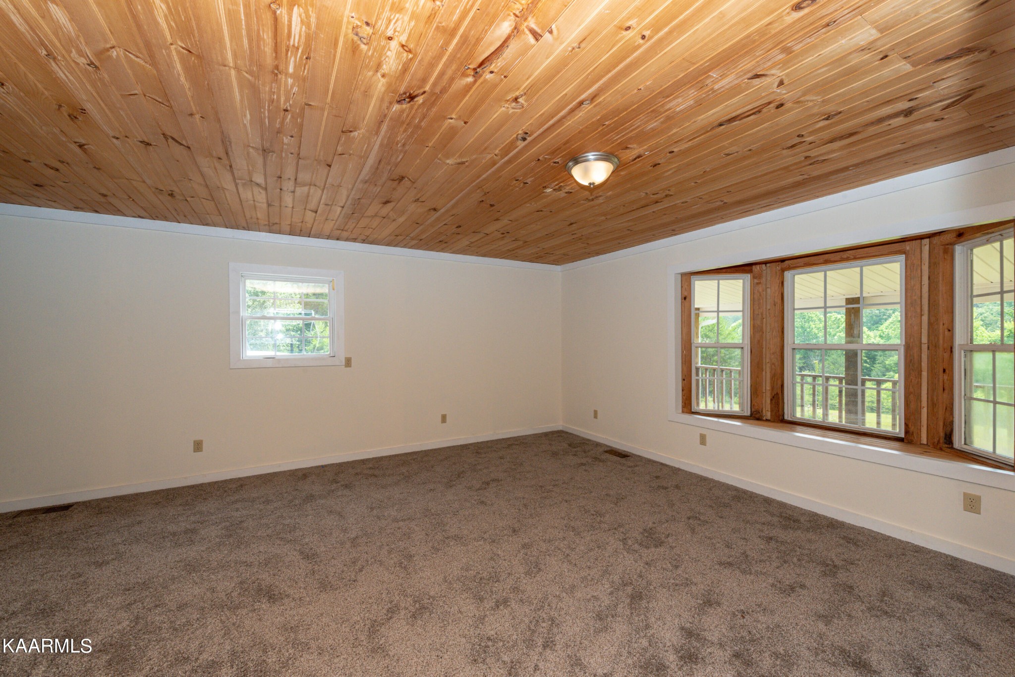 281 Boiling Springs Road Vonore, TN 37885 - Photo 15 of 36 Gallery Image 15