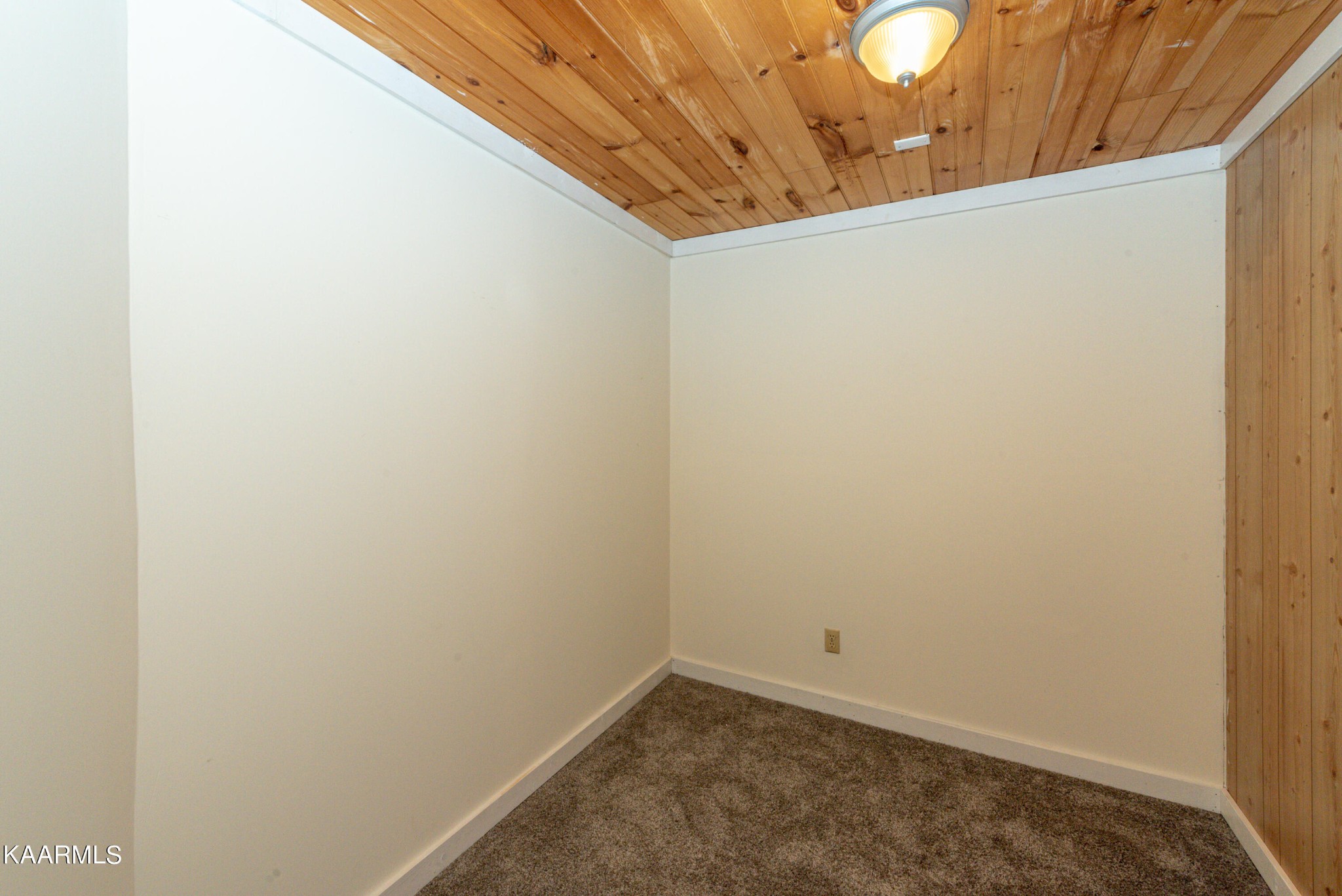 281 Boiling Springs Road Vonore, TN 37885 - Photo 17 of 36 Gallery Image 17