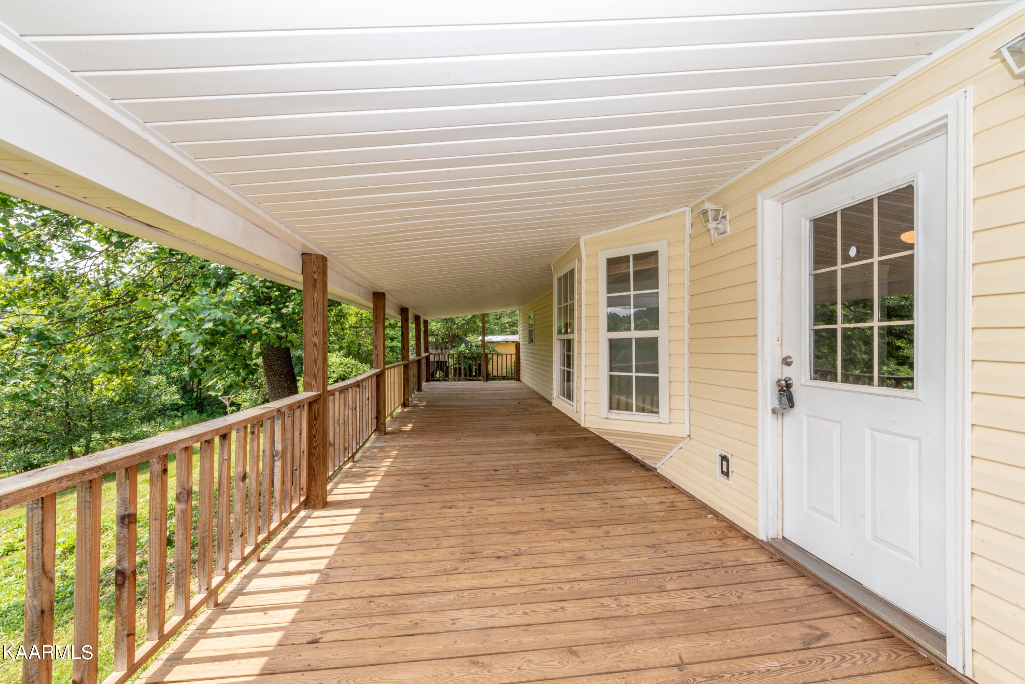 281 Boiling Springs Road Vonore, TN 37885 - Photo 2 of 36 Gallery Image 2