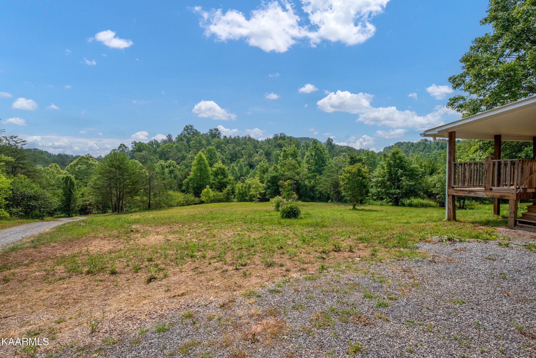 281 Boiling Springs Road Vonore, TN 37885 - Photo 5 of 36 Gallery Image 5