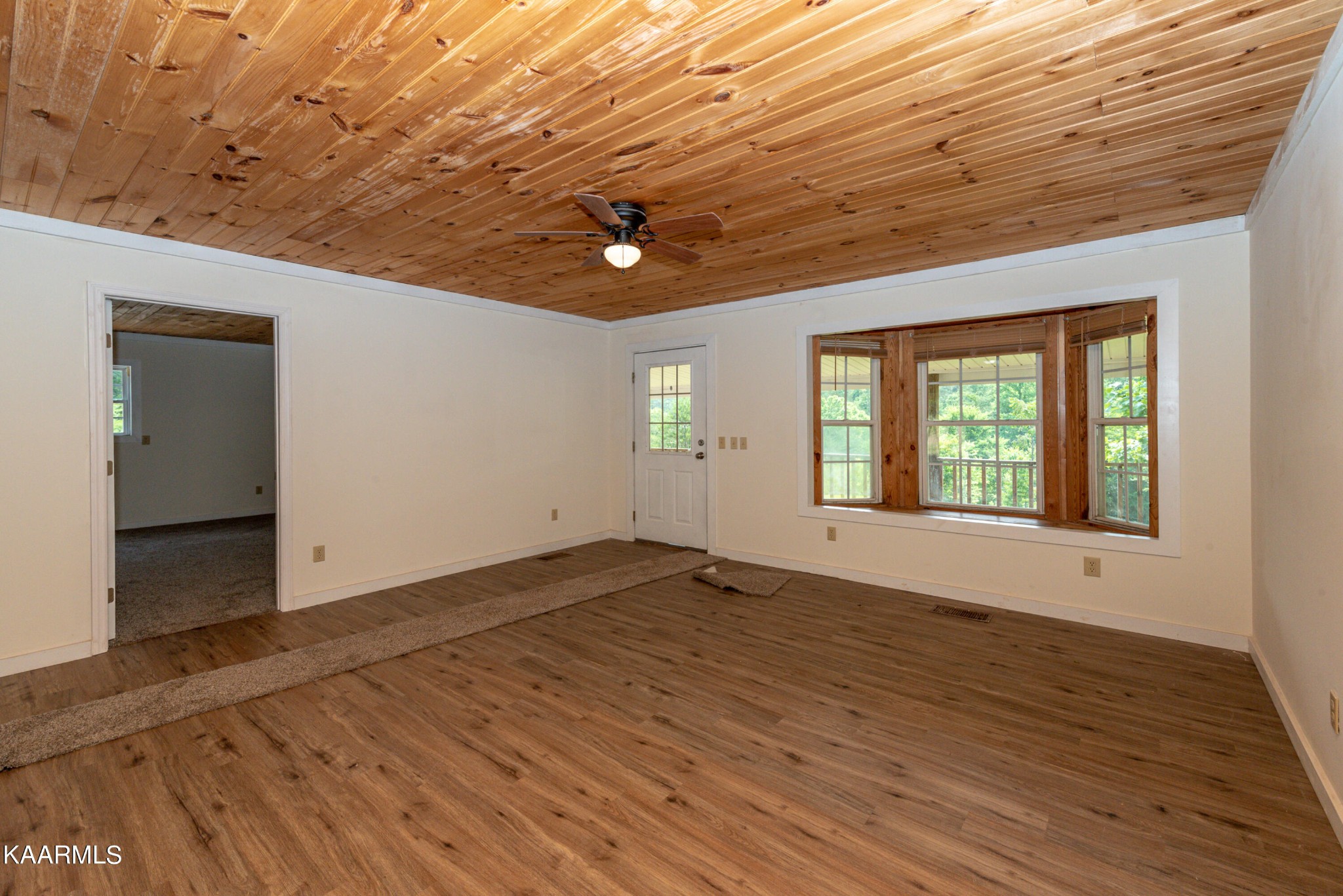 281 Boiling Springs Road Vonore, TN 37885 - Photo 7 of 36 Gallery Image 7