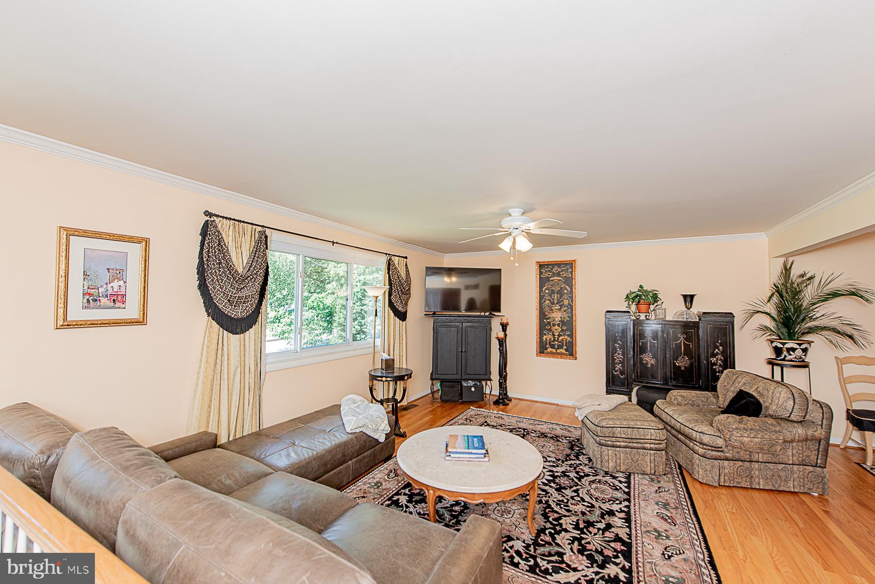 3605 Valley Road Ellicott City, MD 21042 - Photo 12 of 34 Upper Level Living Room
