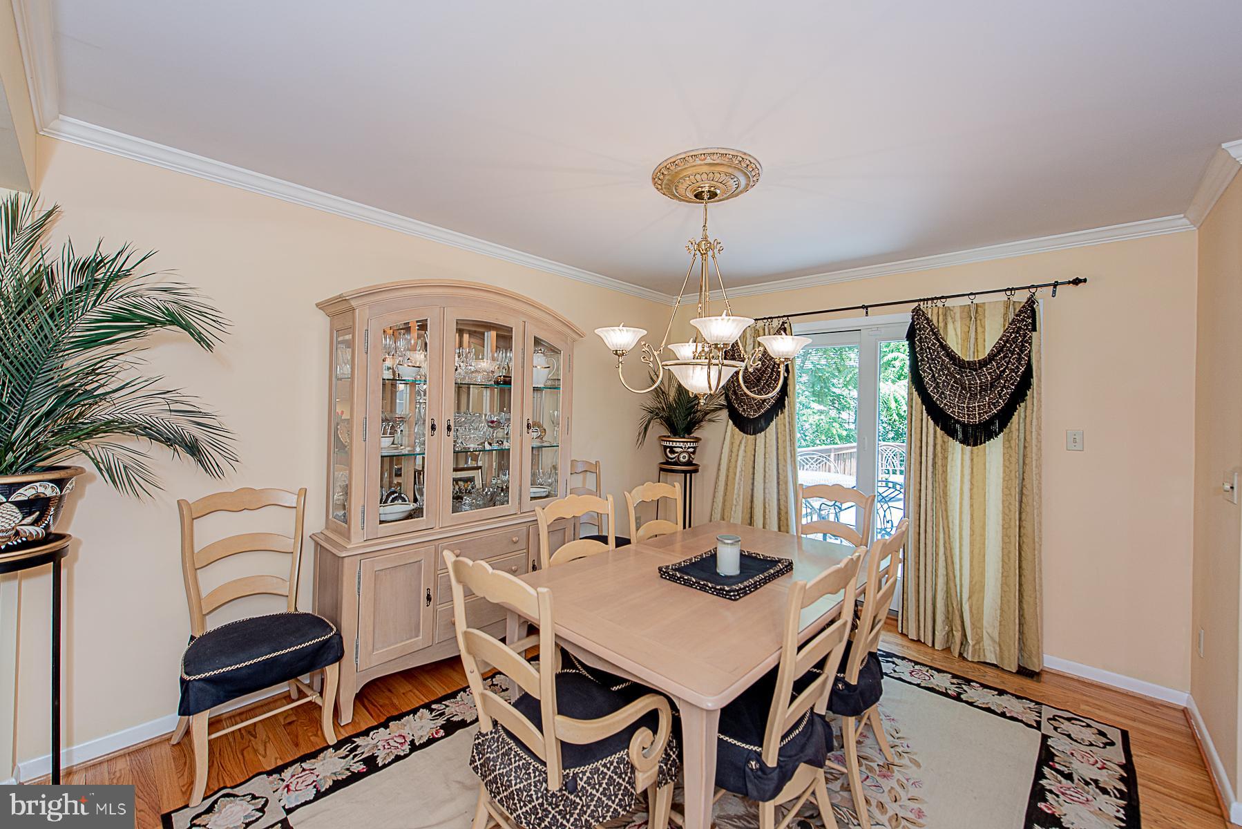 3605 Valley Road Ellicott City, MD 21042 - Photo 24 of 34 Dining Room