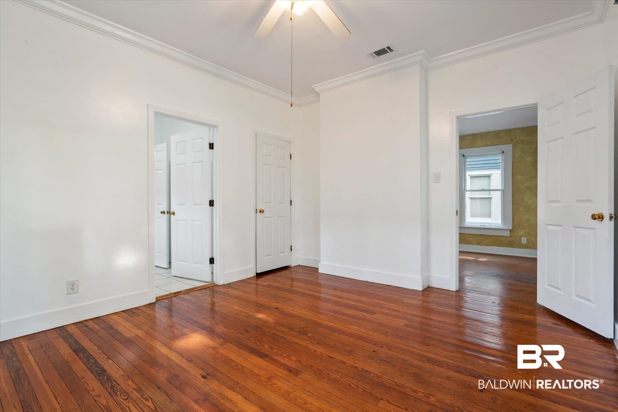 26 South Street Mobile, AL 36606 - Photo 7 of 22