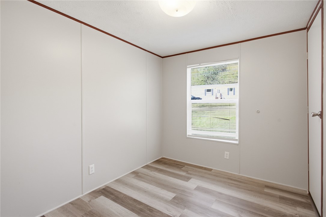 429 B Brown Farm Road Seneca, SC 29678 - Photo 23 of 27