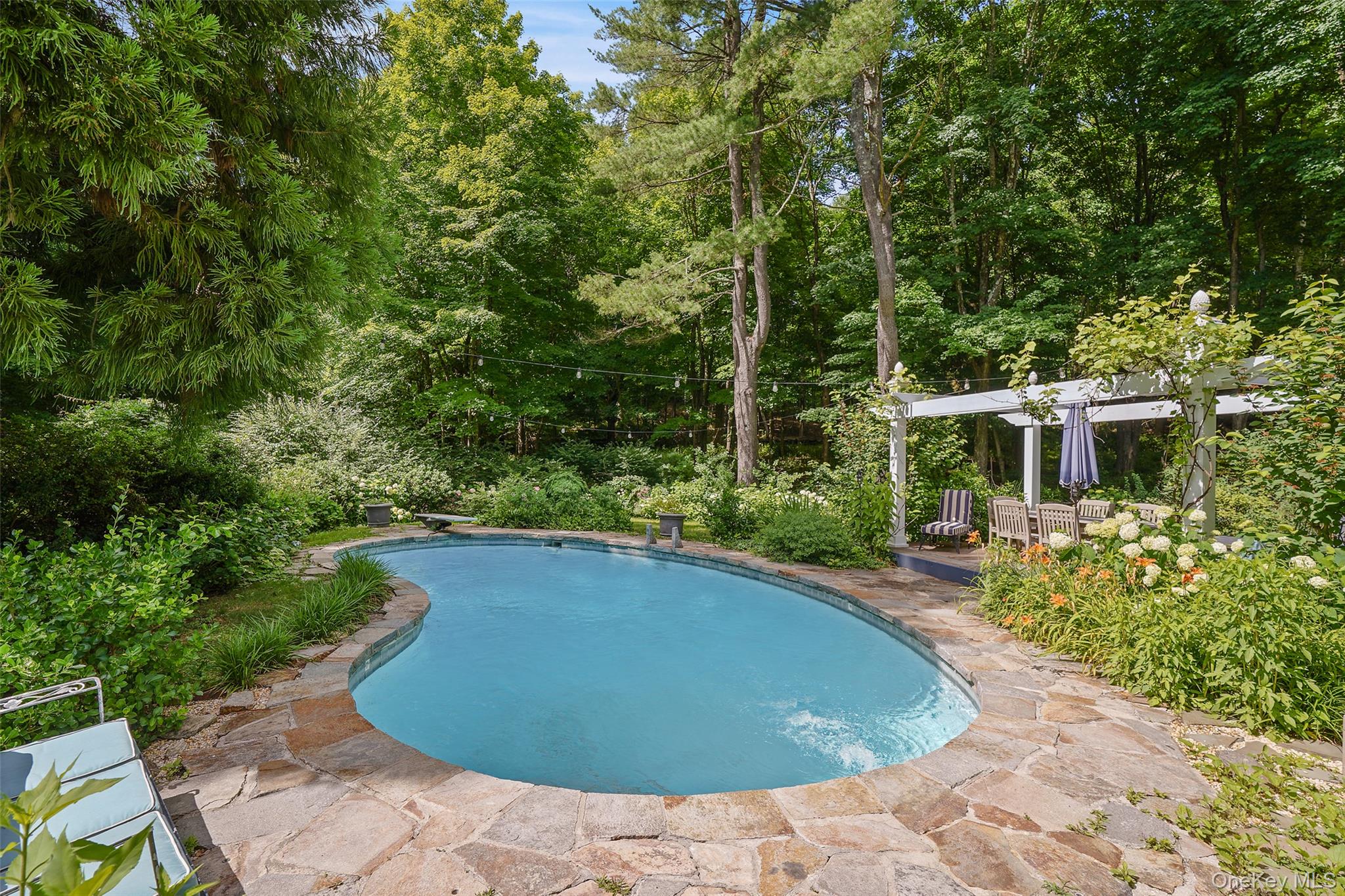 95 Croton Lake Road Katonah, NY 10536 - Photo 27 of 30