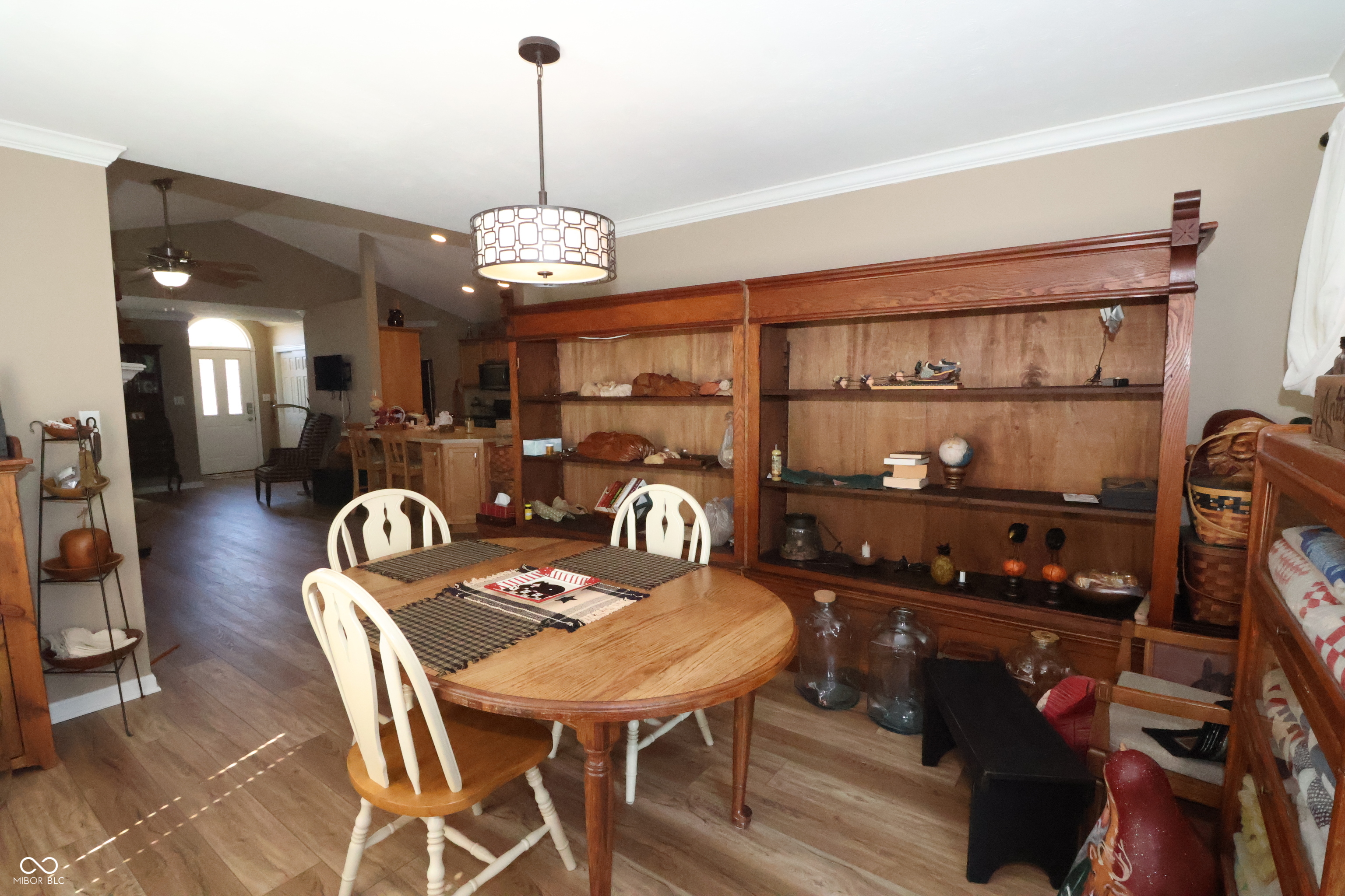 1117 Constitution Drive Edinburgh, IN 46124 - Photo 7 of 27