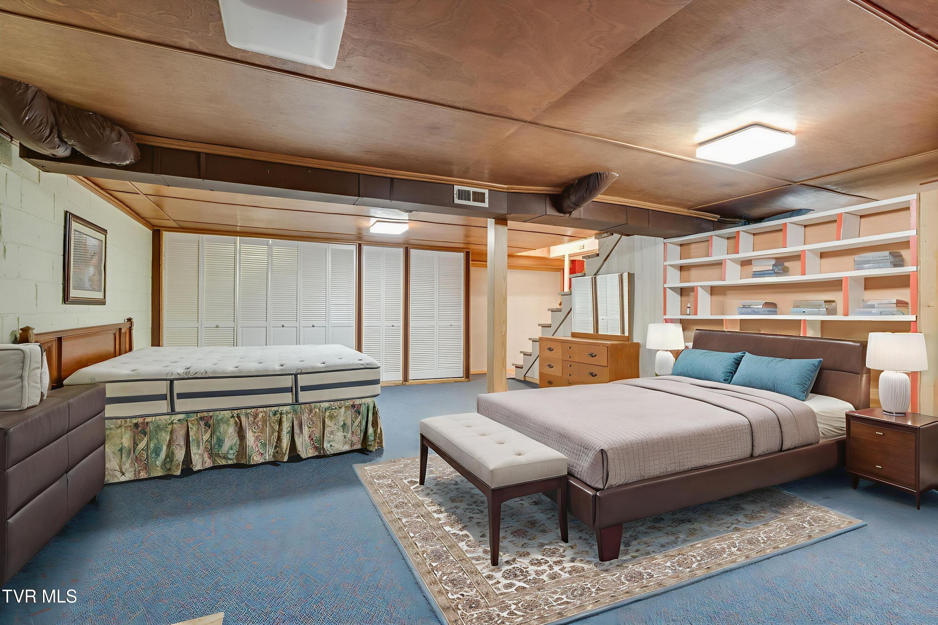 860 Baileyton Road Greeneville, TN 37745 - Photo 23 of 47 Virtual Staging Cloud - 016.jpg-December