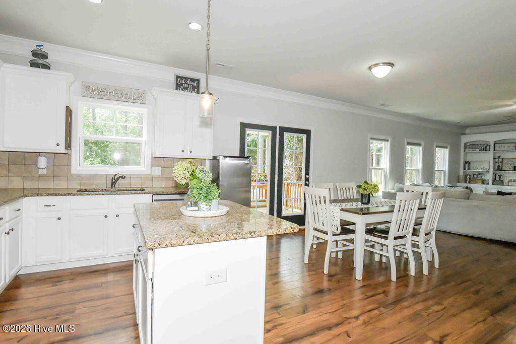 815 Paul McCain Road Aberdeen, NC 28315 - Photo 9 of 29