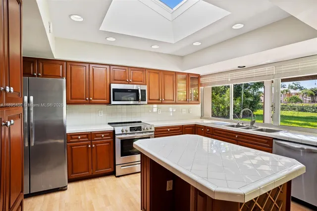 $5,900 | 8340 Southwest 83rd Street, Miami, FL 33143