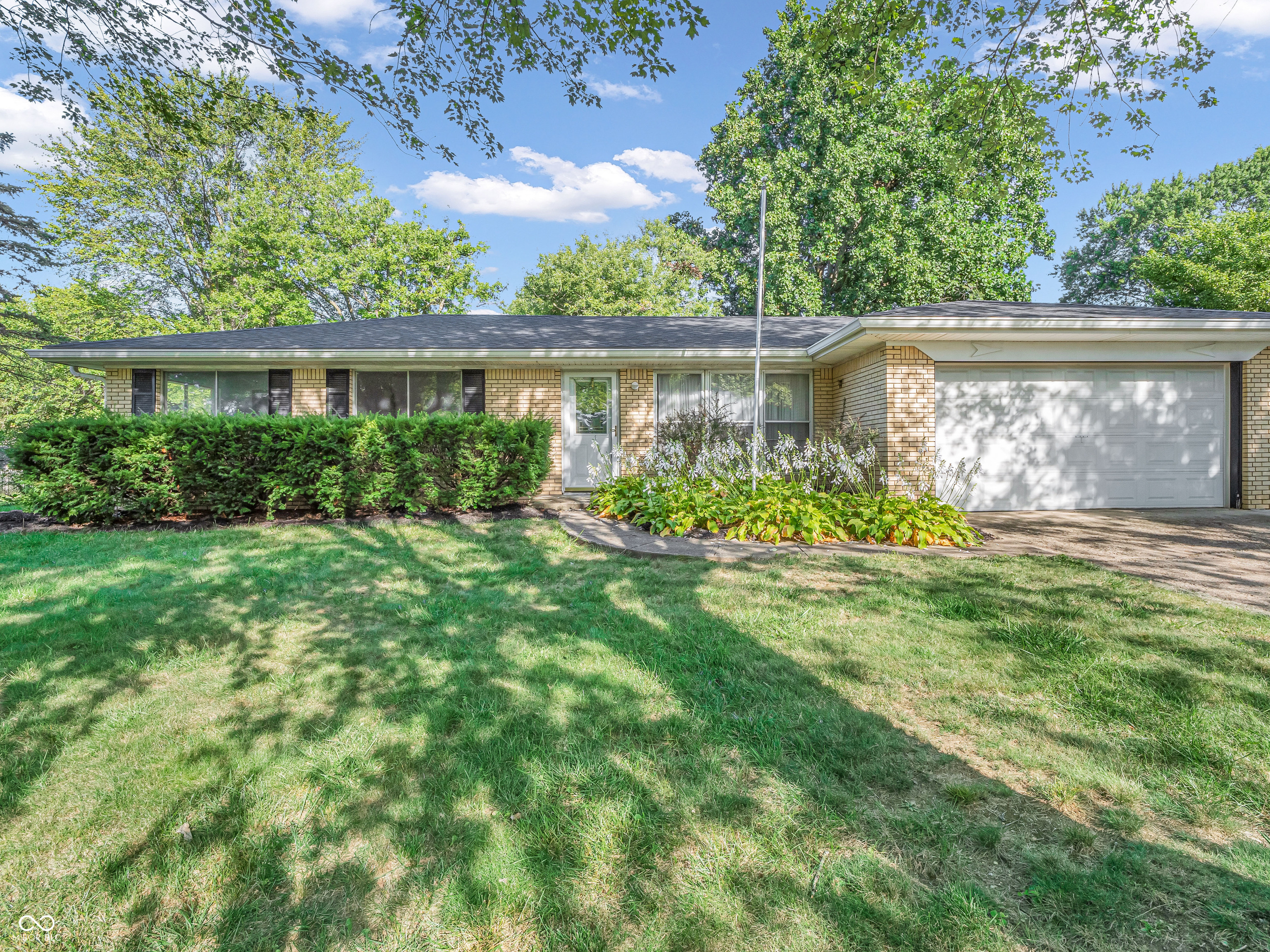 726 Coach Road Indianapolis, IN 46227 - Photo 1 of 4 Gallery Image 1