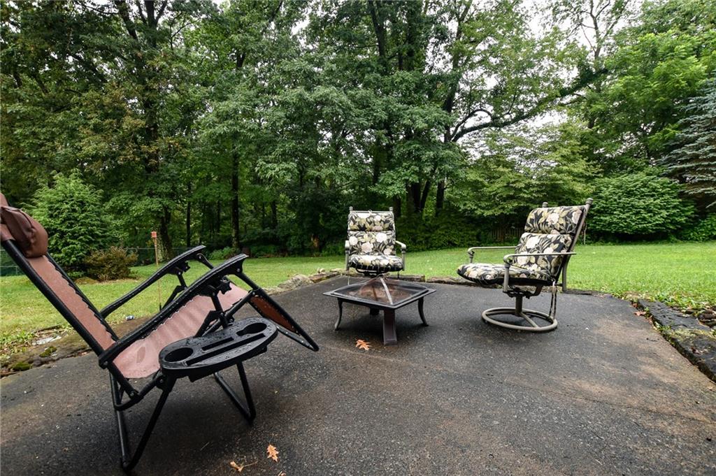 126 Morningside Drive Butler, PA 16002 - Photo 12 of 14