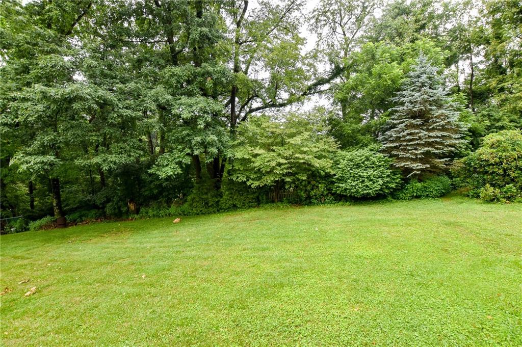 126 Morningside Drive Butler, PA 16002 - Photo 13 of 14