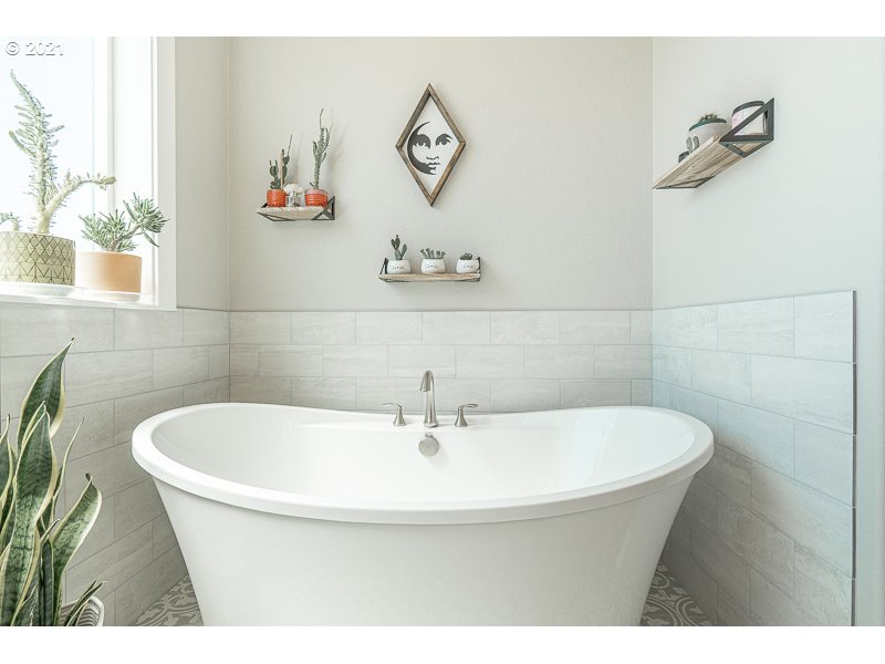 1041 Chestnut Street Independence, OR 97351 - Photo 19 of 27 Gallery Image 19