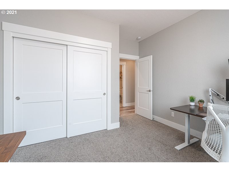 1041 Chestnut Street Independence, OR 97351 - Photo 23 of 27 Gallery Image 23
