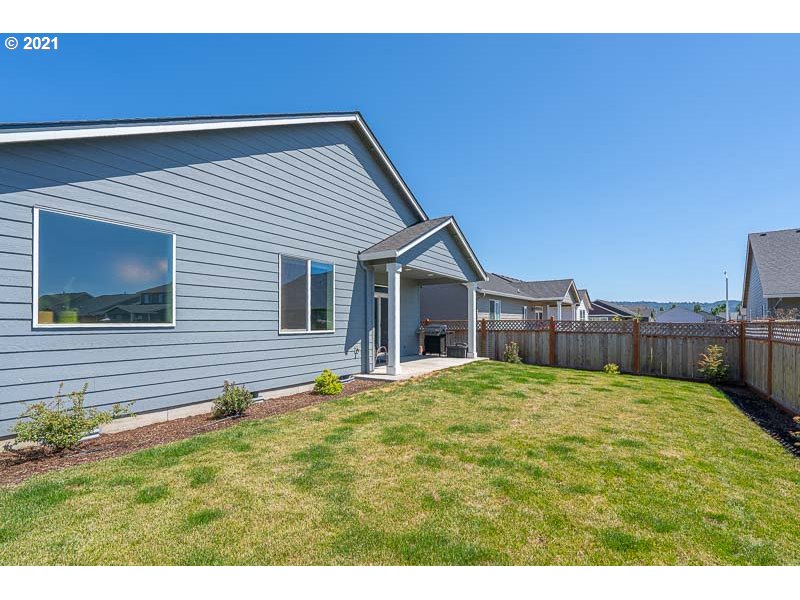 1041 Chestnut Street Independence, OR 97351 - Photo 26 of 27 Gallery Image 26