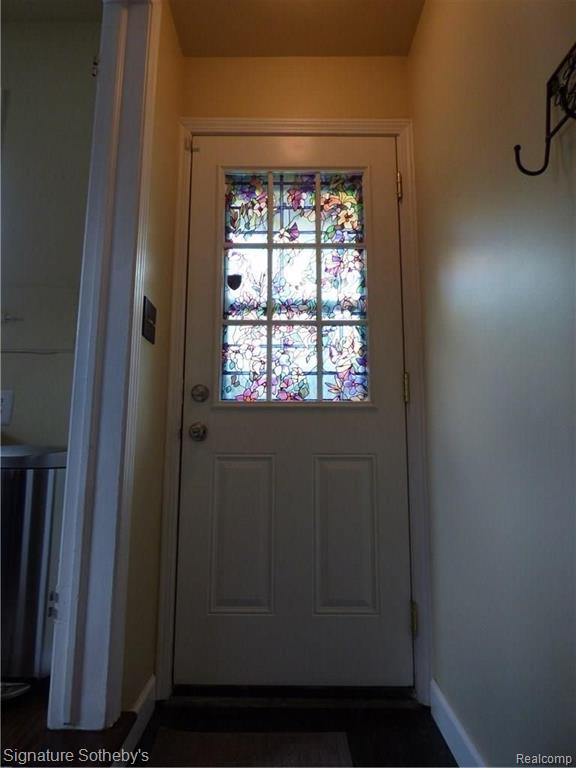 3747 Kenmore Road Berkley, MI 48072 - Photo 32 of 67